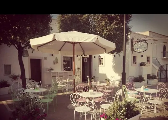 La Dependance Al Piccolo Borgo Guest house